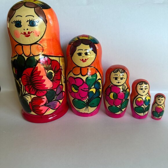 Russian Nesting Doll-Vintage - Picture 2 of 4